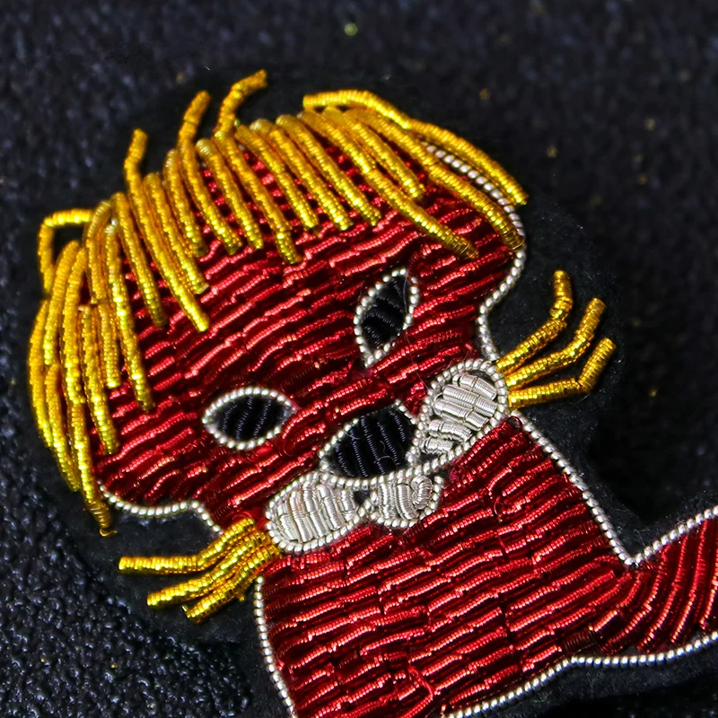 Hand-embroidered Indian silk badge animal brooch golden retriever cartoon brooch high-end men and women accessories tide
Hand-embroidered Indian silk badge animal brooch golden retriever cartoon brooch high-end men and women accessories tide