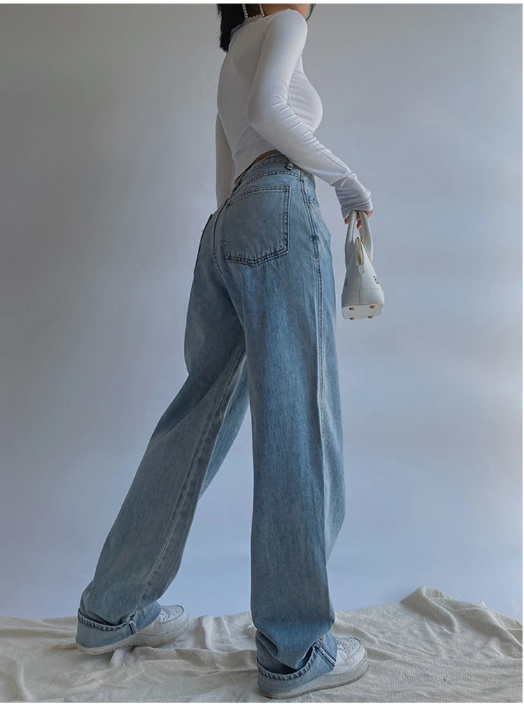 Women's Pants Jeans Woman High Waist Wide Baggy Mom Jeans Oversize Female Pants Streetwear Women Trouser Straight Leg Jeans
Women's Pants Jeans Woman High Waist Wide Baggy Mom Jeans Oversize Female Pants Streetwear Women Trouser Straight Leg Jeans