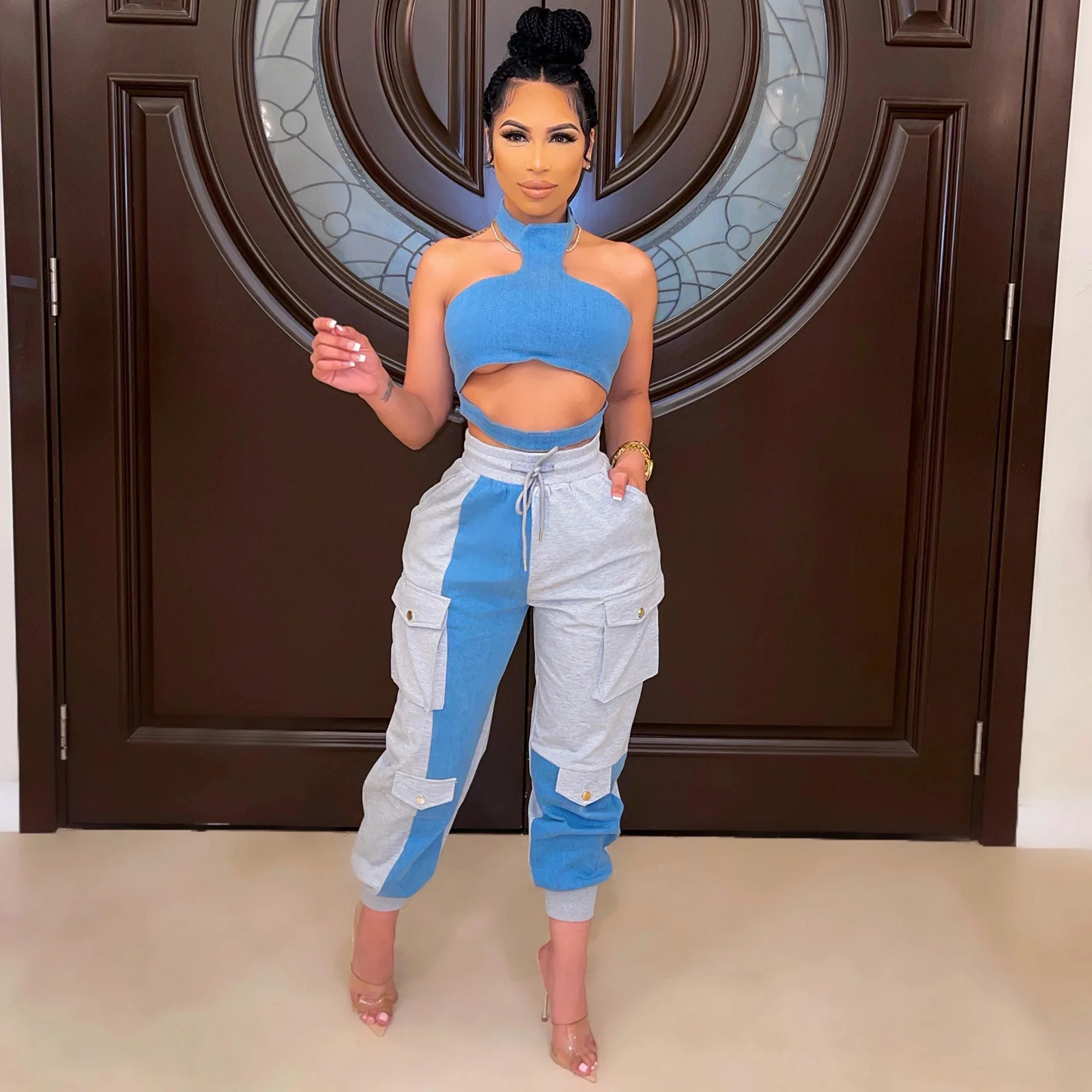 Halter 2 Piece Set Women Contrast Color Stitching Pants Sexy Two Piece Set Sleeveless Crop Top And Sweatpants Matching Sets
Halter 2 Piece Set Women Contrast Color Stitching Pants Sexy Two Piece Set Sleeveless Crop Top And Sweatpants Matching Sets