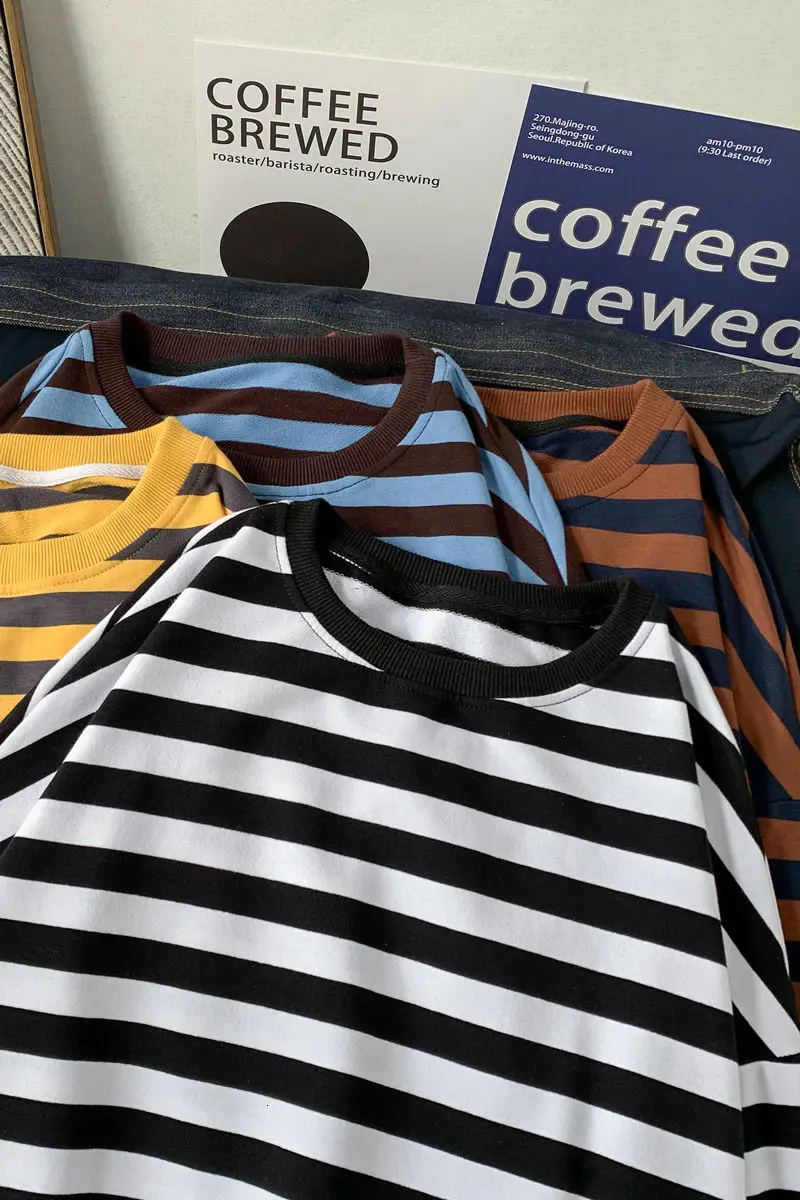 Men's T-shirt Korean Trend Contrast Striped Sweater Casual Loose Round Neck Long Sleeve Y2k Fashion Sport Streetwear Hot Sale
Men's T-shirt Korean Trend Contrast Striped Sweater Casual Loose Round Neck Long Sleeve Y2k Fashion Sport Streetwear Hot Sale