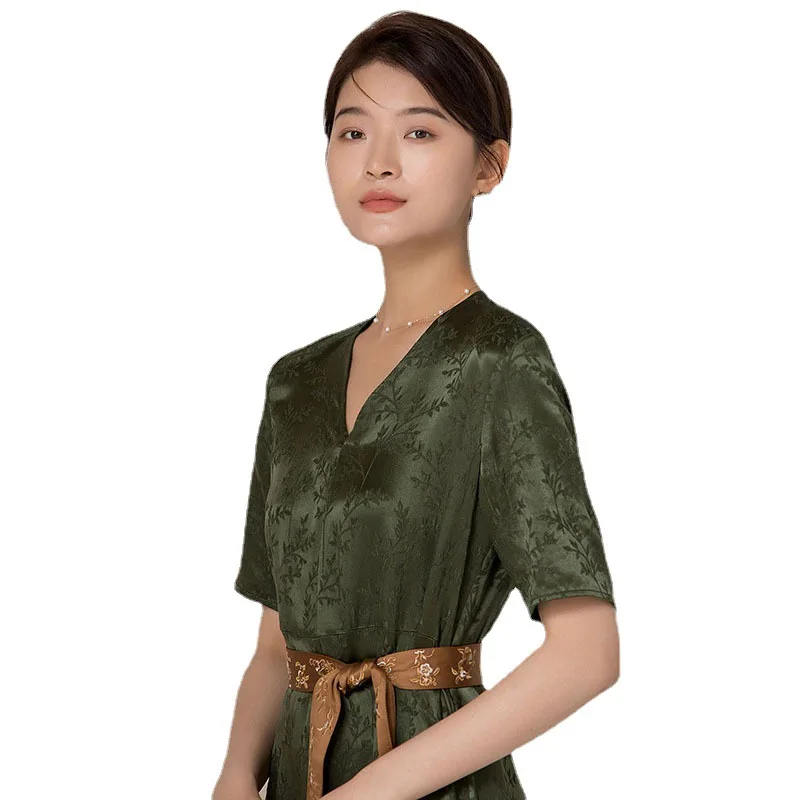 Real silk 2021 summer dress new 13 lines store women's dress Chinese style close waist Jacquard Dress
Real silk 2021 summer dress new 13 lines store women's dress Chinese style close waist Jacquard Dress