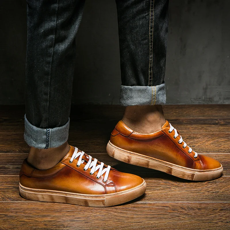Phenkang Men Genuine Leather Brogue Sneakers Handcrafted Men's Casual Loafers Lace up Autumn Outdoor Driving Shoes 2020
Phenkang Men Genuine Leather Brogue Sneakers Handcrafted Men's Casual Loafers Lace up Autumn Outdoor Driving Shoes 2020