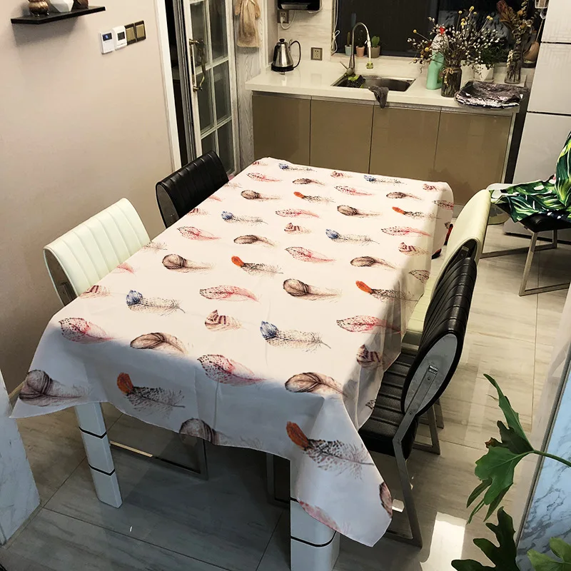 Printed feather pattern washable decorative household waterproof tablecloth
Printed feather pattern washable decorative household waterproof tablecloth