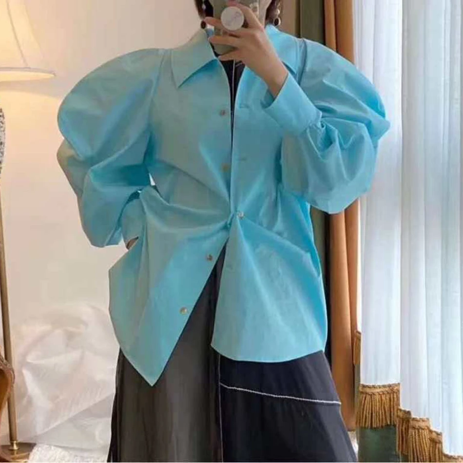 Sky Blue Casual Shirt Women'S Lapel Puff Sleeves Single-Breasted Elegant Loose Shirt 2021 Summer Fashion New 
Sky Blue Casual Shirt Women'S Lapel Puff Sleeves Single-Breasted Elegant Loose Shirt 2021 Summer Fashion New