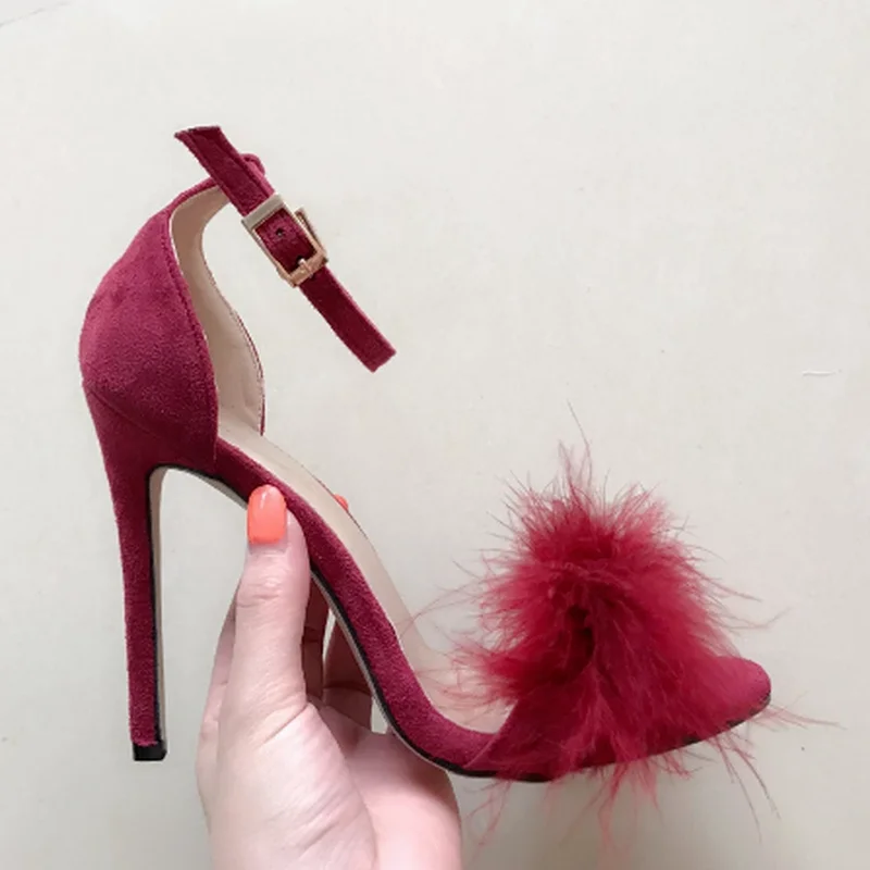 Fashion 11cm Heels Designers Summer Shoes Women Stiletto Sandalen Open Toe Fluff Strappy Thin High Heels Lace Up Fur Sandals
Fashion 11cm Heels Designers Summer Shoes Women Stiletto Sandalen Open Toe Fluff Strappy Thin High Heels Lace Up Fur Sandals