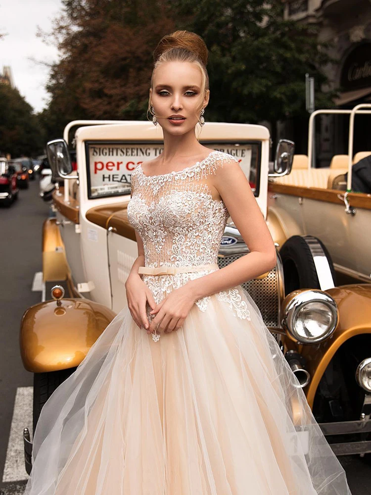 Hi Shy Bride New Simple Wedding Dress Backless Sleeveless Design Chiffon Lace Bride Dresses Princess Dress Plus Size Tailor-made
Hi Shy Bride New Simple Wedding Dress Backless Sleeveless Design Chiffon Lace Bride Dresses Princess Dress Plus Size Tailor-made