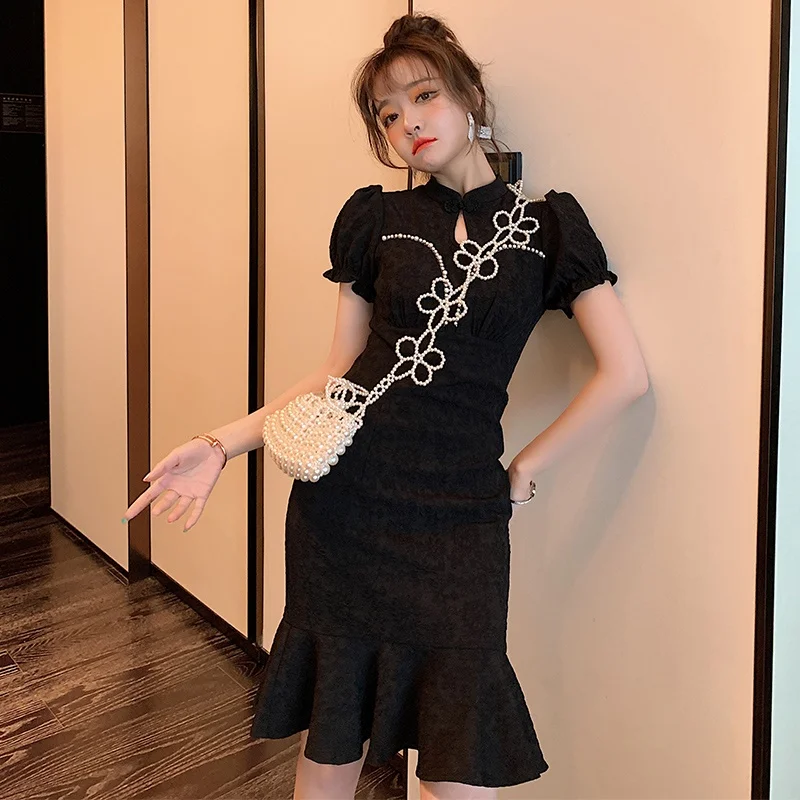 Модное черное винтажное платье Чонсам для женщин, стрейчевое современное китайское платье с рыбьим хвостом, традиционное восточное платье ...
Модное черное винтажное платье Чонсам для женщин, стрейчевое современное китайское платье с рыбьим хвостом, традиционное восточное платье ...