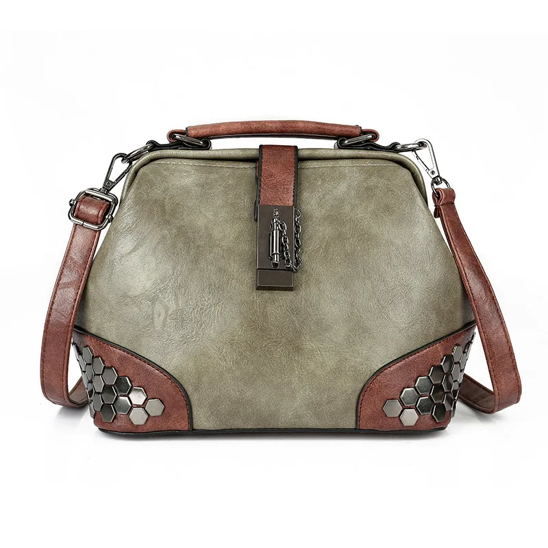 Women Beading Pendant Handbag Ladies Rivet Shoulder Bag Ladies Messenger Bag Big Capactiy Bags High Quality Bag GQ027
Women Beading Pendant Handbag Ladies Rivet Shoulder Bag Ladies Messenger Bag Big Capactiy Bags High Quality Bag GQ027