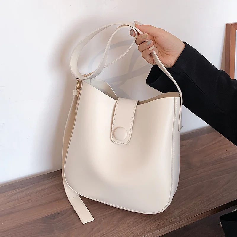 New Simple PU Leather Bucket Bags For Women Crossbody Bag Bolso Mujer Female Shoulder Bag Sac Femme Lady Handbags And Purses
New Simple PU Leather Bucket Bags For Women Crossbody Bag Bolso Mujer Female Shoulder Bag Sac Femme Lady Handbags And Purses