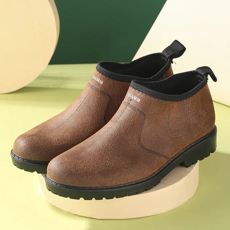 Men's Waterproof Rain Boots Non-slip Kitchen Ankle Boots Men's Spring and Autumn Non-slip Trend Low-top New Slip on Rain Shoes
Men's Waterproof Rain Boots Non-slip Kitchen Ankle Boots Men's Spring and Autumn Non-slip Trend Low-top New Slip on Rain Shoes