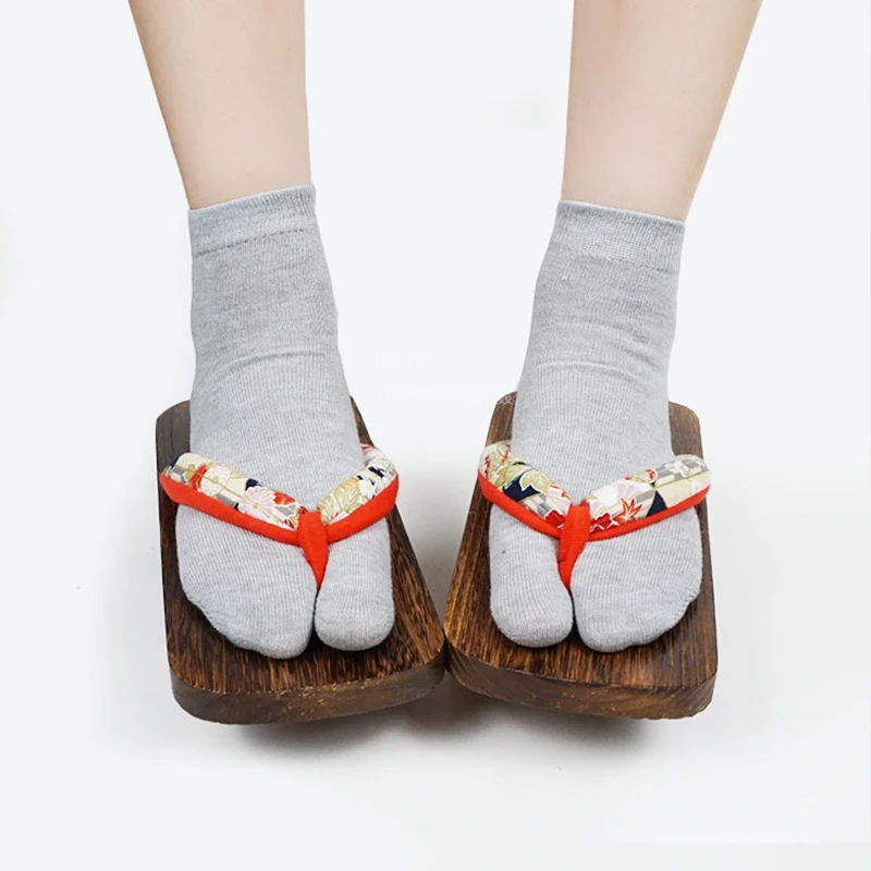 3pairs Japanese Tabi Toe Socks Men Women Kimono Clogs Shoes Socks Bamboo Fiber Deodorant Breathable Flip Flop Socks
3pairs Japanese Tabi Toe Socks Men Women Kimono Clogs Shoes Socks Bamboo Fiber Deodorant Breathable Flip Flop Socks