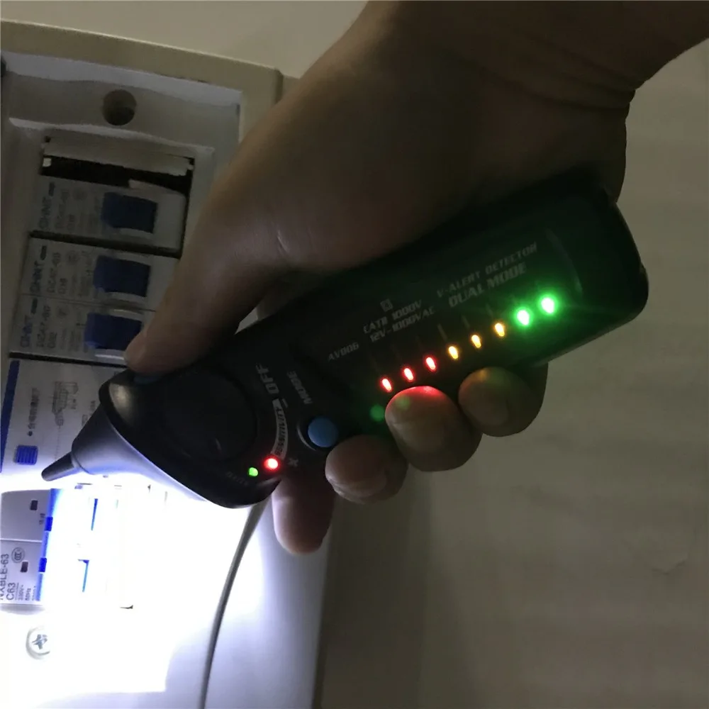 Non-Contact Voltage Detector Tester AVD06 Voltage Detector AST01 Socket Tester Wall AC Power Outlet Live Test Pen Indicator
Non-Contact Voltage Detector Tester AVD06 Voltage Detector AST01 Socket Tester Wall AC Power Outlet Live Test Pen Indicator