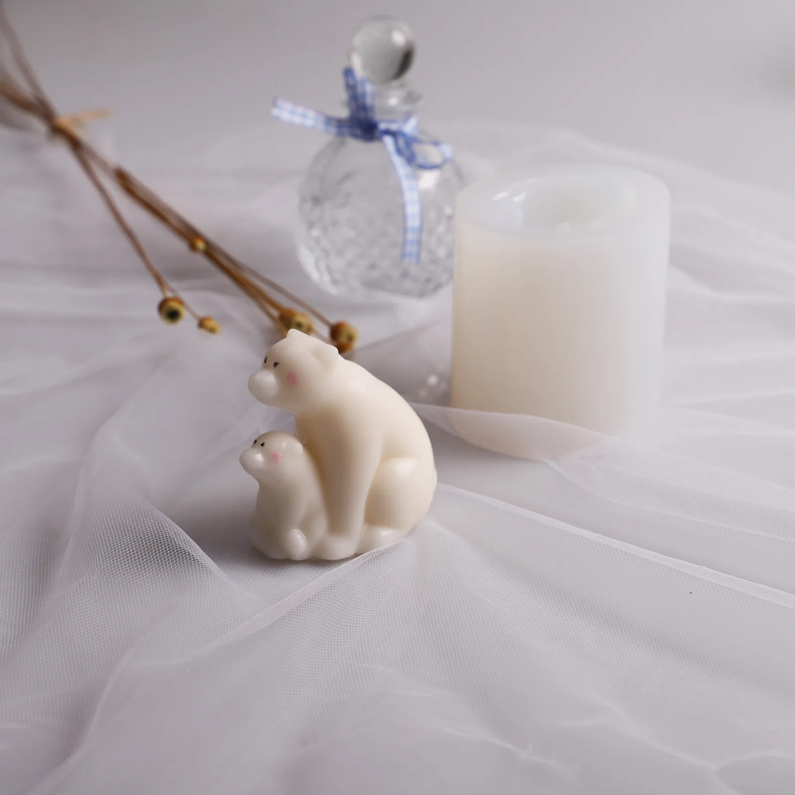 Picture-in-picture Polar Bear Scented Candle Silicone Mold DIY Creative Candle Scented Candle Mold Soap Mold Decoration
Picture-in-picture Polar Bear Scented Candle Silicone Mold DIY Creative Candle Scented Candle Mold Soap Mold Decoration