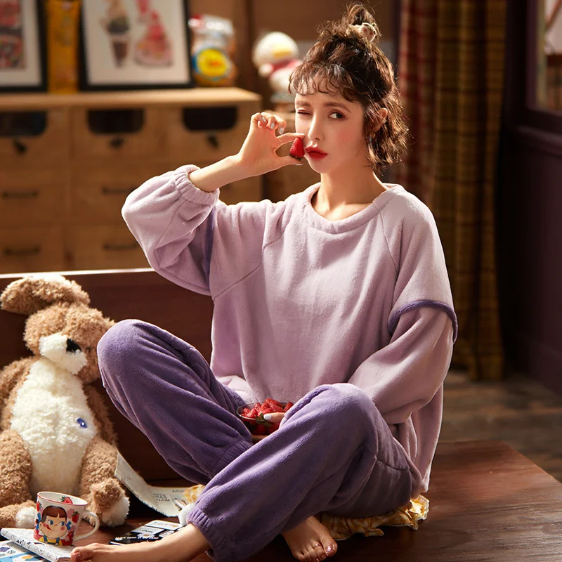 New Fall And Winter Flannel Pajamas Women's Winter Thickened Plush Housewear Women's Warm Suit Two Piece Set pajama sets
New Fall And Winter Flannel Pajamas Women's Winter Thickened Plush Housewear Women's Warm Suit Two Piece Set pajama sets