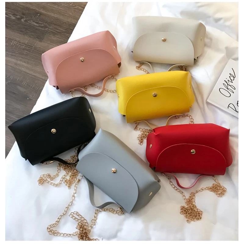 Women Messenger Bag Fashion Cover Rivet Chain Solid Color Shoulder Bag PU Handbag Casual Outdoor Party sac bandoulire femme
Women Messenger Bag Fashion Cover Rivet Chain Solid Color Shoulder Bag PU Handbag Casual Outdoor Party sac bandoulire femme