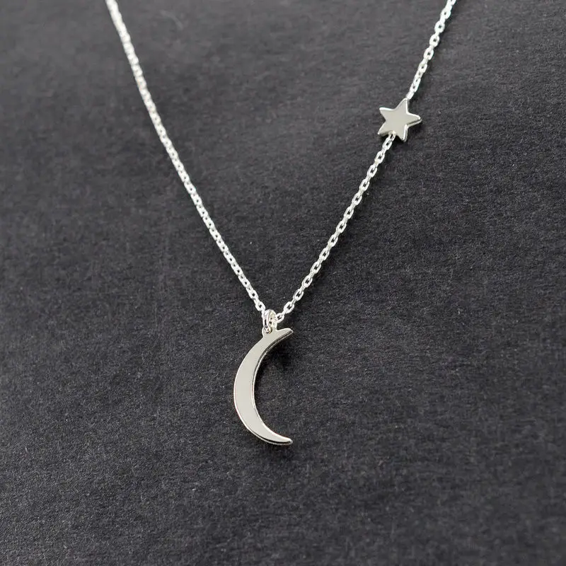 Moon Star Pendant Choker Necklace Two-Color Long Chain Jewelry Women Simple Necklace Choker
Moon Star Pendant Choker Necklace Two-Color Long Chain Jewelry Women Simple Necklace Choker