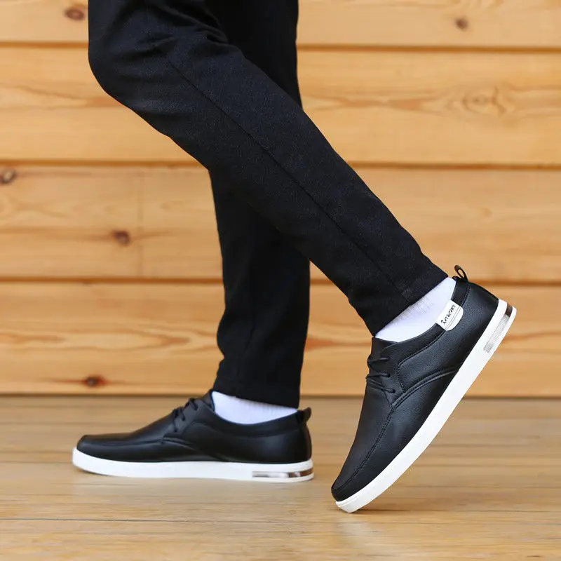 Men's shoes Korean fashion spring and summer breathable versatile board shoes soft leather white men's shoes
Men's shoes Korean fashion spring and summer breathable versatile board shoes soft leather white men's shoes