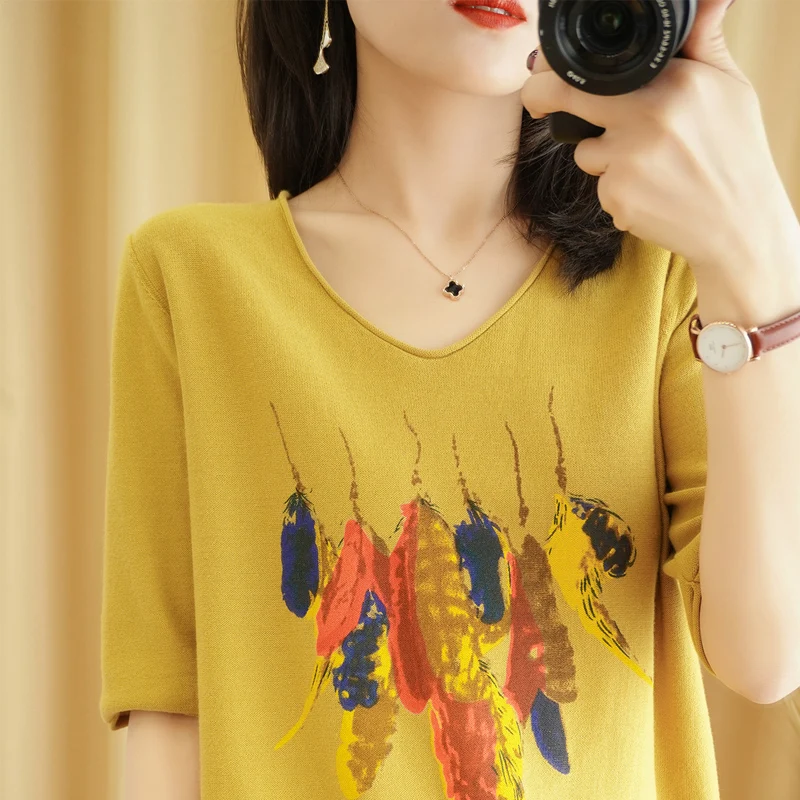 T-shirt women 2021 new summer pure cotton knitted sweater half sleeve women casual plus size tops v-neck pullover tees
T-shirt women 2021 new summer pure cotton knitted sweater half sleeve women casual plus size tops v-neck pullover tees