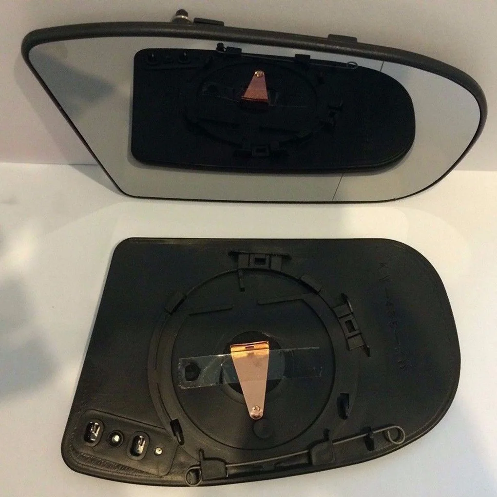 1 Pair Right and Left Side Rearview Mirror Glass Len Replacement for Mercedes Benz 
1 Pair Right and Left Side Rearview Mirror Glass Len Replacement for Mercedes Benz