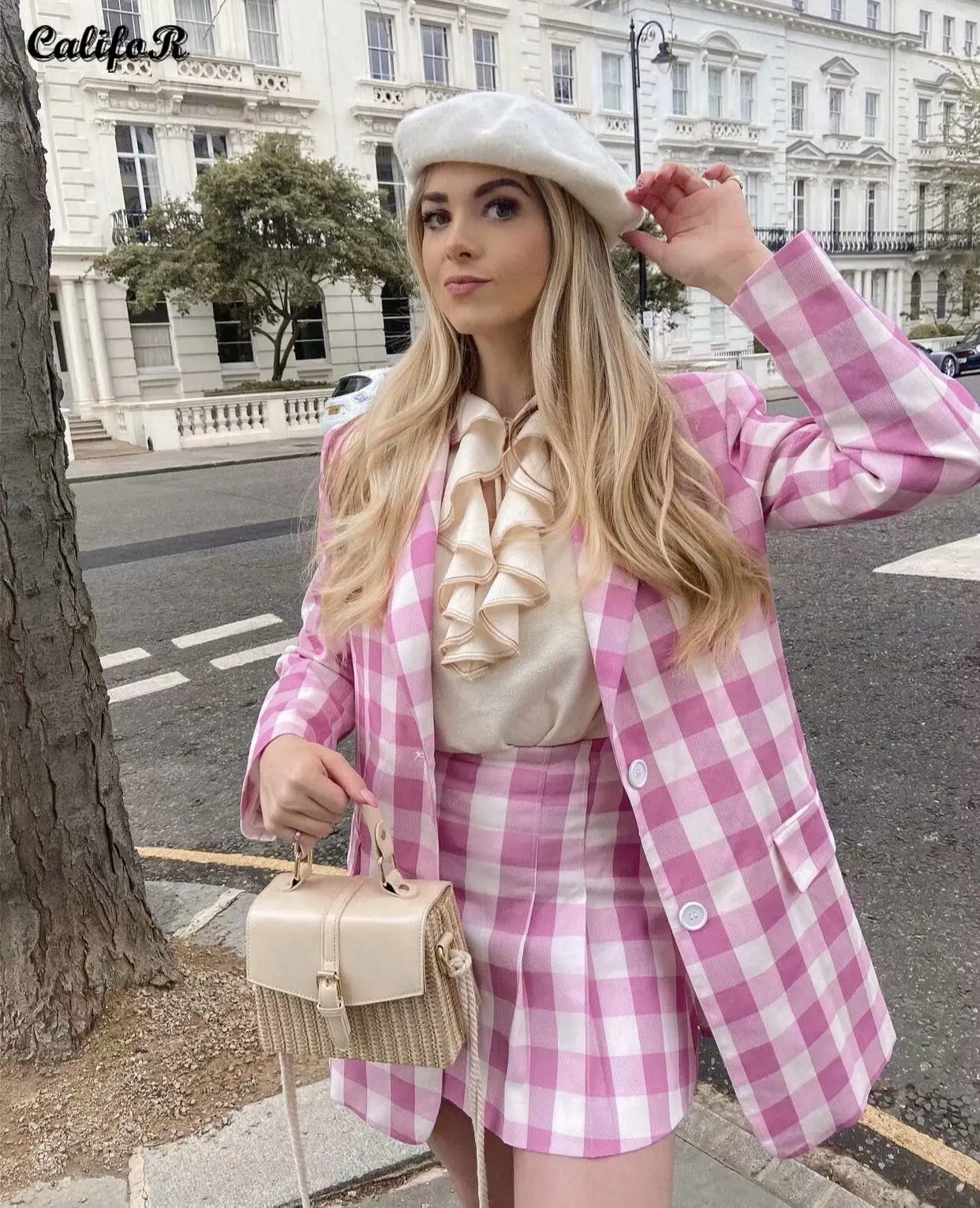 Plaid Single-breasted Suit with Skirt Casual Women's Dress Sets High-waisted Two Piece Set Female Skirt Pink Suit Dress for Girl
Plaid Single-breasted Suit with Skirt Casual Women's Dress Sets High-waisted Two Piece Set Female Skirt Pink Suit Dress for Girl