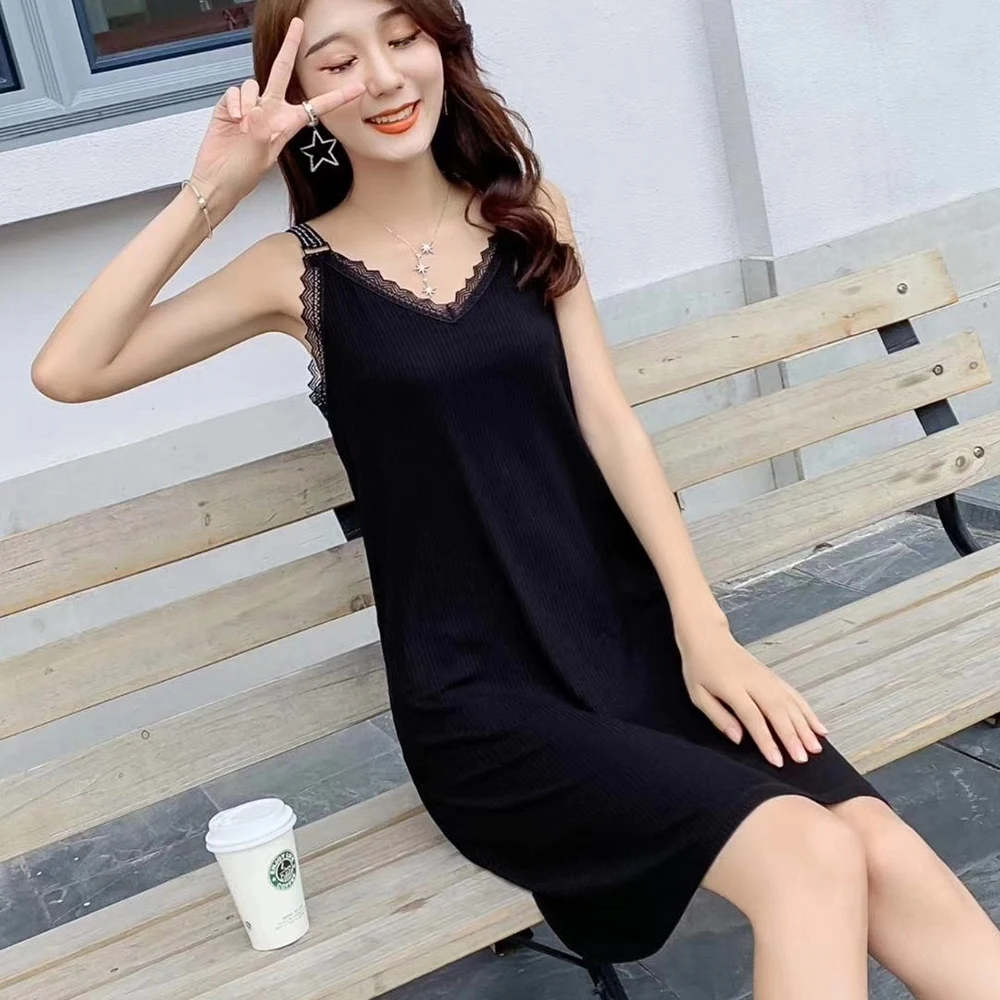 Sweet Summer African Spaghetti Strap Dresses Sleeveless Sexy V-collar Lace Design Dress Slim Casual Black Vest Vestidos Elegant
Sweet Summer African Spaghetti Strap Dresses Sleeveless Sexy V-collar Lace Design Dress Slim Casual Black Vest Vestidos Elegant