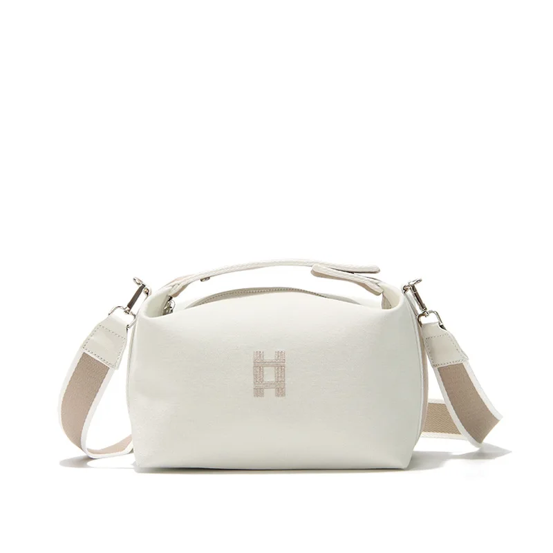 2021 High Quality Women Pillow Shoulder Messenger Bags Luxury Designer Purses and Handbags Fashionable Crossbody Purses Vadim Gg
2021 High Quality Women Pillow Shoulder Messenger Bags Luxury Designer Purses and Handbags Fashionable Crossbody Purses Vadim Gg