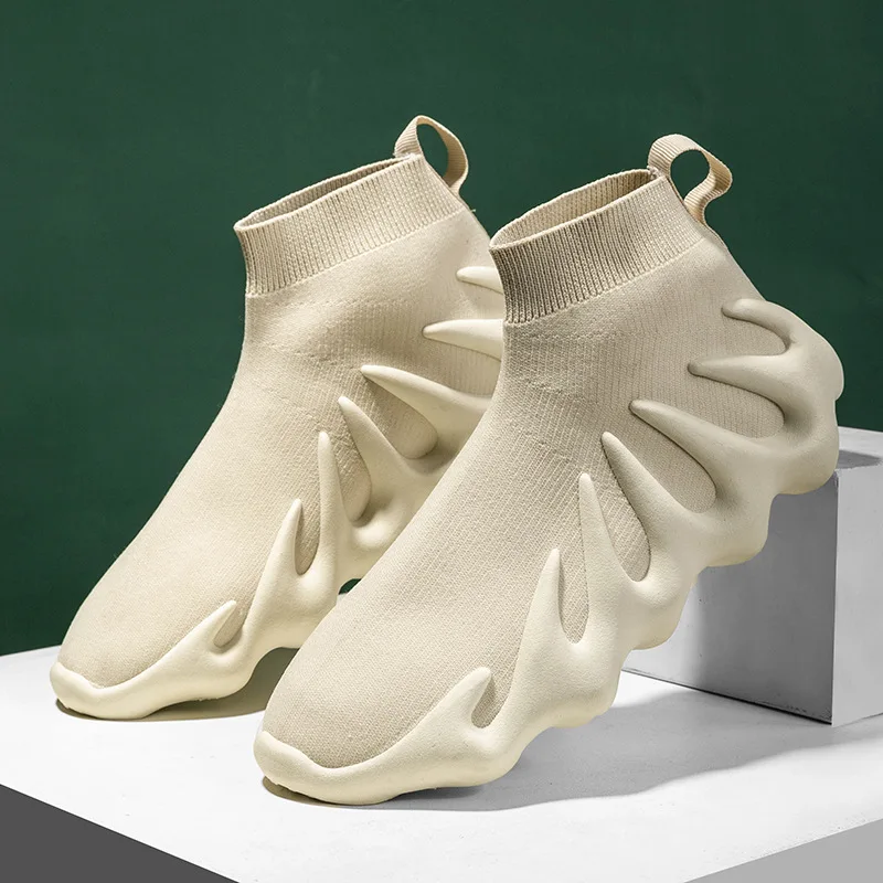 2021High-top couple socks shoes octopus flying casual sports shoes coconut shoes ankle boots
2021High-top couple socks shoes octopus flying casual sports shoes coconut shoes ankle boots