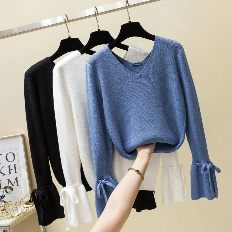AOSSVIAO 2021 Autumn And Winter New Loose Knit Sweater Korean Style Pullover V Neck Bow Casual Sweater Jumper Black Blue
AOSSVIAO 2021 Autumn And Winter New Loose Knit Sweater Korean Style Pullover V Neck Bow Casual Sweater Jumper Black Blue