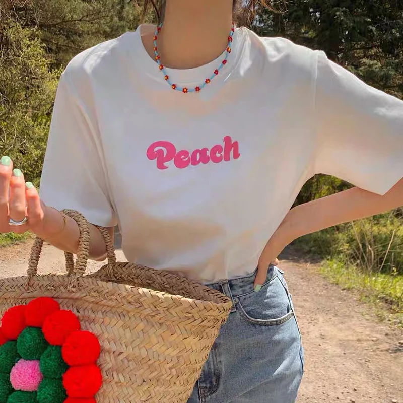 Limiguyue Summer T Shirt Sweet Peach Letter Print Tshirts Casual Women Tops Round Neck Tees Loose Short Sleeve Pullover K2354
Limiguyue Summer T Shirt Sweet Peach Letter Print Tshirts Casual Women Tops Round Neck Tees Loose Short Sleeve Pullover K2354