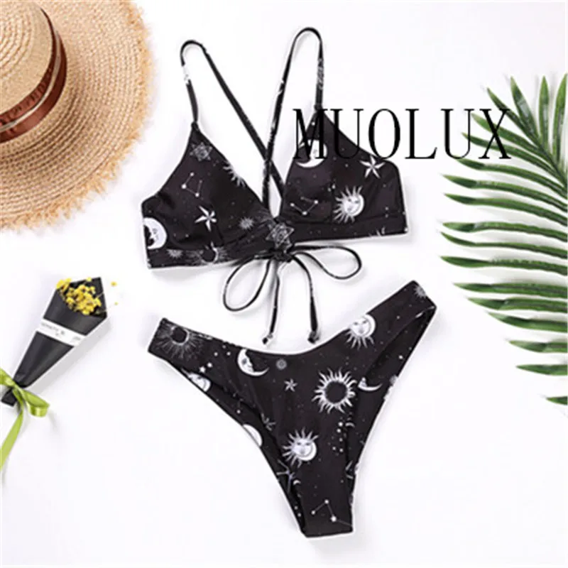 Bikini 2021 New Arrival Florial Print 2 Piece Bikini Set Women Swimsuit Bandage Thong Style Cute Ruffle Sleeveless Swimwear
Bikini 2021 New Arrival Florial Print 2 Piece Bikini Set Women Swimsuit Bandage Thong Style Cute Ruffle Sleeveless Swimwear