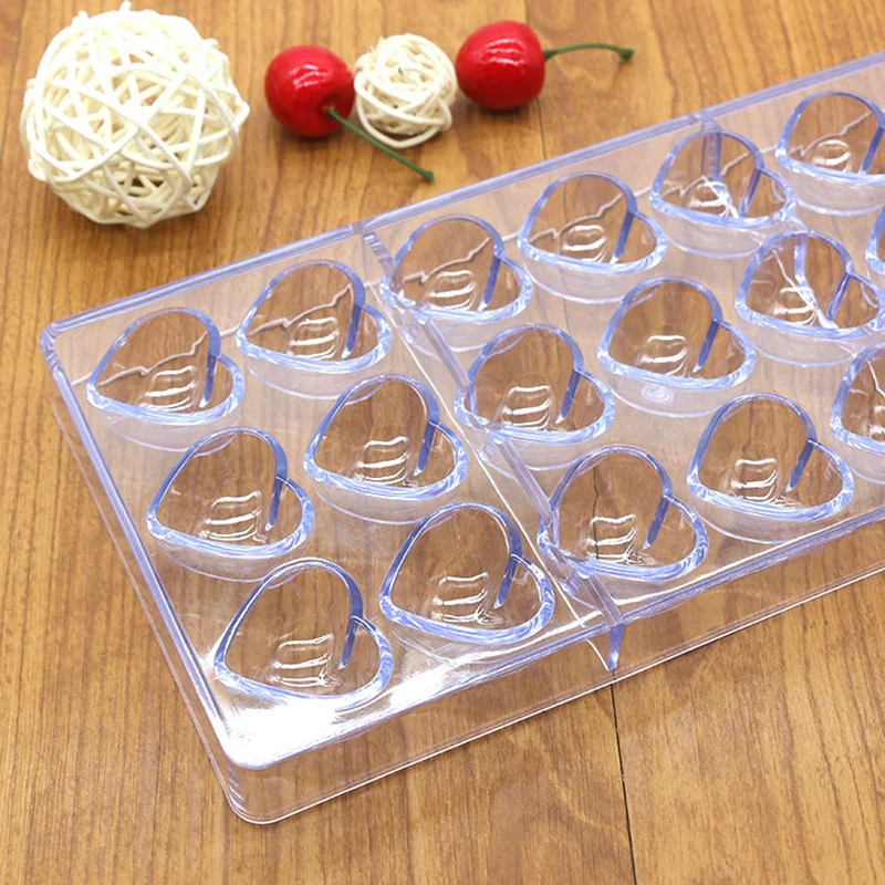 New Transparent Acrylic Chocolate Mold Maker LOVE Heart DIY Baking Mold Creative Chocolate Mold 
New Transparent Acrylic Chocolate Mold Maker LOVE Heart DIY Baking Mold Creative Chocolate Mold