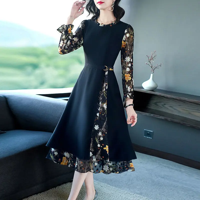 Retro floral dress spring and autumn 2021 new waist chiffon temperament age-reducing long-sleeved dress
Retro floral dress spring and autumn 2021 new waist chiffon temperament age-reducing long-sleeved dress
