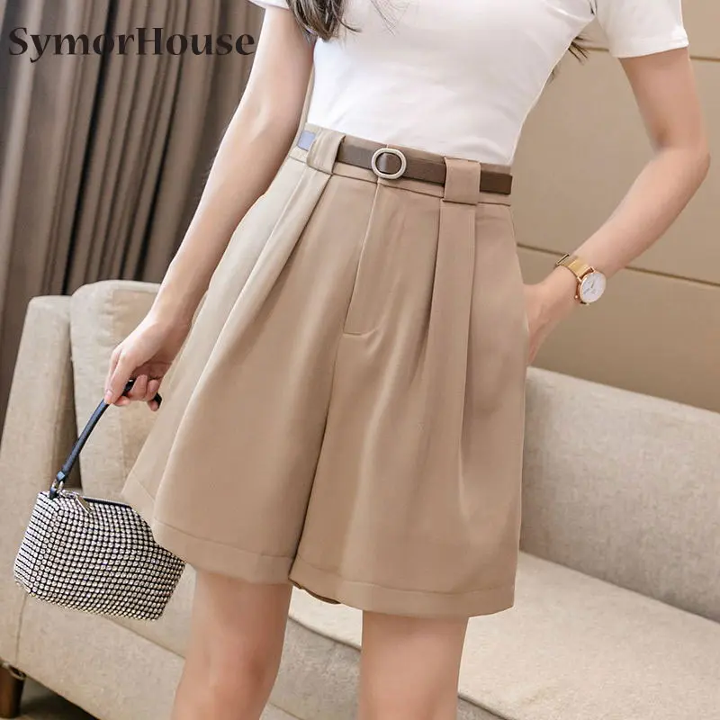 Casual Half Pants Women High Waist Button Loose Harem Shorts for Women 2021 Summer Ladies Solid Wide Leg Shorts
Casual Half Pants Women High Waist Button Loose Harem Shorts for Women 2021 Summer Ladies Solid Wide Leg Shorts