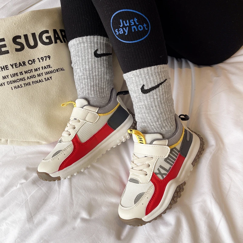 Fashion Kids Sport Shoes Boys Girls Hook&Loop Running Sneakers Breathable Mesh Casual Sneakers Children Walking Sport Shoes
Fashion Kids Sport Shoes Boys Girls Hook&Loop Running Sneakers Breathable Mesh Casual Sneakers Children Walking Sport Shoes