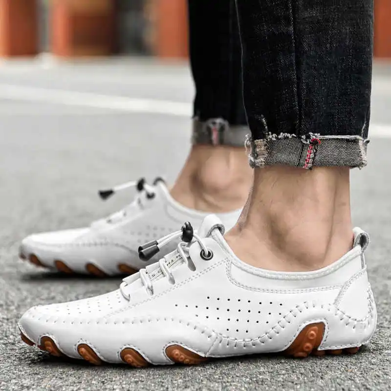 Мужские кроссовки на плоской подошве со шнуровкой, большие размеры
Мужские кроссовки на плоской подошве со шнуровкой, большие размеры