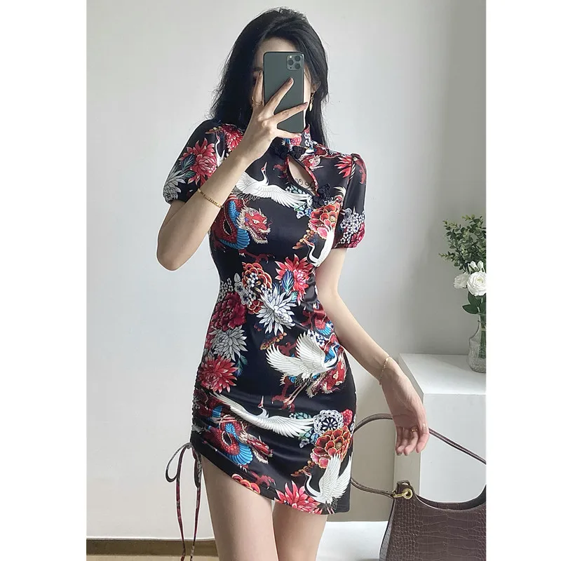 Real shot 2021 summer new printed Chinese style women's dress sexy drawstring slim improved cheongsam dress
Real shot 2021 summer new printed Chinese style women's dress sexy drawstring slim improved cheongsam dress
