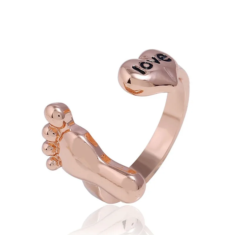 2020 New Open Style Finger Less Ring Little Feet Love Footprints Adjustable Size Ring for Women Girls Party Fashion Jewelry
2020 New Open Style Finger Less Ring Little Feet Love Footprints Adjustable Size Ring for Women Girls Party Fashion Jewelry