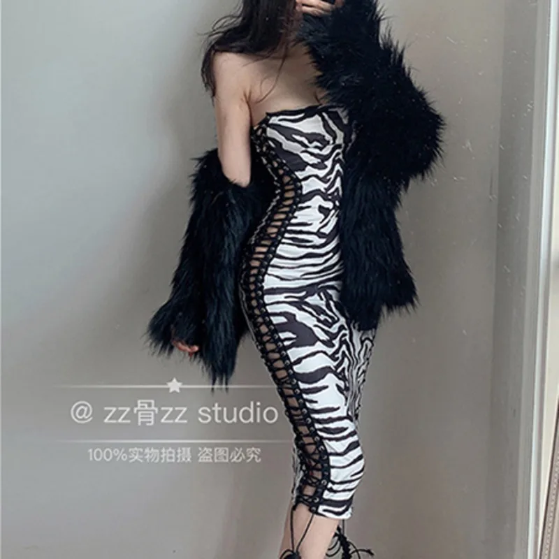 XUXI Women Sexy Dress Zebra Pattern Printing Hollow Out Bandage One Shoulder Over The Knee Skirt Spring Autumn 2021 E3766
XUXI Women Sexy Dress Zebra Pattern Printing Hollow Out Bandage One Shoulder Over The Knee Skirt Spring Autumn 2021 E3766