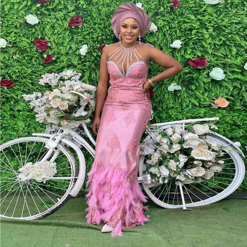 Aso Ebi; В африканском стиле; Вечерние платья, из прозрачной ткани с кружевной аппликацией перо вечерние платья размера плюс пол Длина арабский халат 2021
Aso Ebi; В африканском стиле; Вечерние платья, из прозрачной ткани с кружевной аппликацией перо вечерние платья размера плюс пол Длина арабский халат 2021