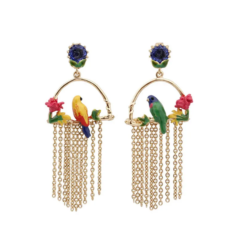European and American New Style Fashion Trend Personality Enamel Glaze Asymmetrical Parrot Bird Tassel Stud Earrings Earrings
European and American New Style Fashion Trend Personality Enamel Glaze Asymmetrical Parrot Bird Tassel Stud Earrings Earrings