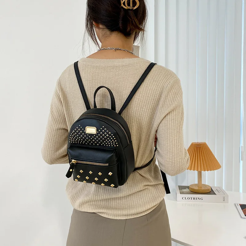 Mini Rivets Women's Backpack PU Leather Women's Bags Girls Children's Multifunctional Small Backpack Women's School Backpacks
Mini Rivets Women's Backpack PU Leather Women's Bags Girls Children's Multifunctional Small Backpack Women's School Backpacks