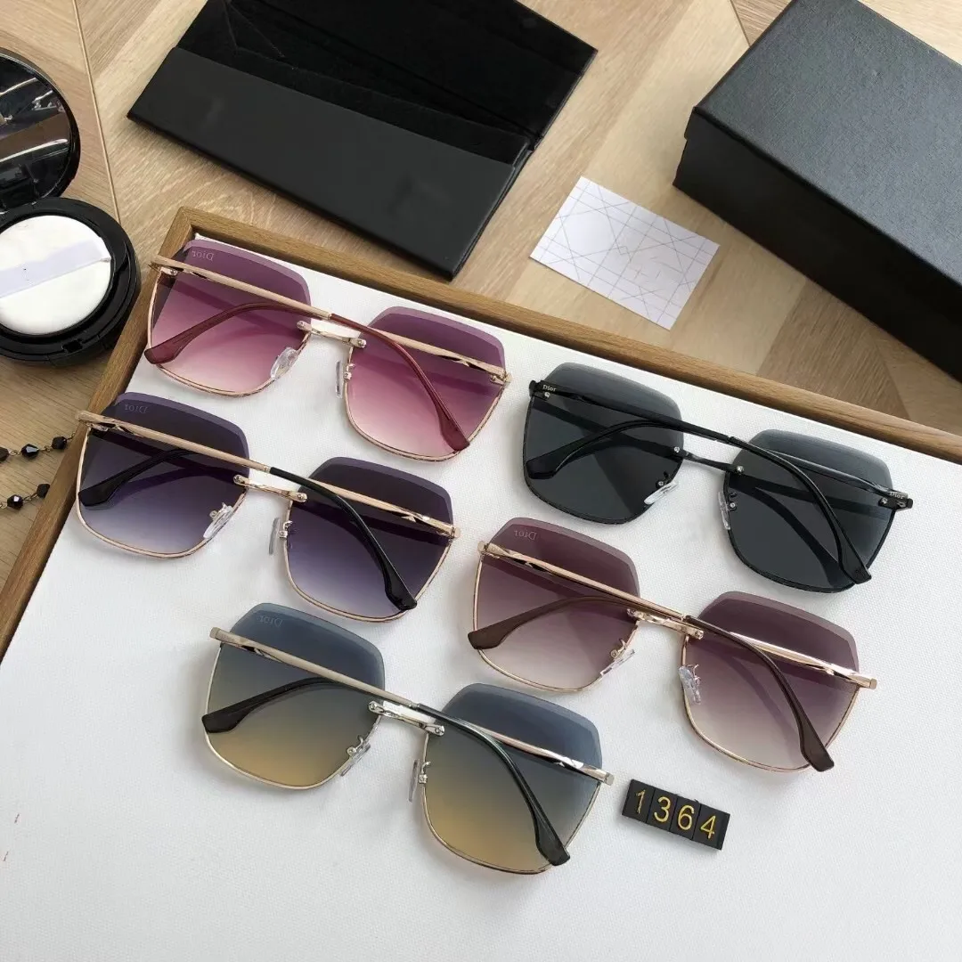 Luxury Designer Original Brand Oversized Polarized Sunglasses Women Rimless Driving Shades Glasses Europe Vintage Eyewear UV400
Luxury Designer Original Brand Oversized Polarized Sunglasses Women Rimless Driving Shades Glasses Europe Vintage Eyewear UV400