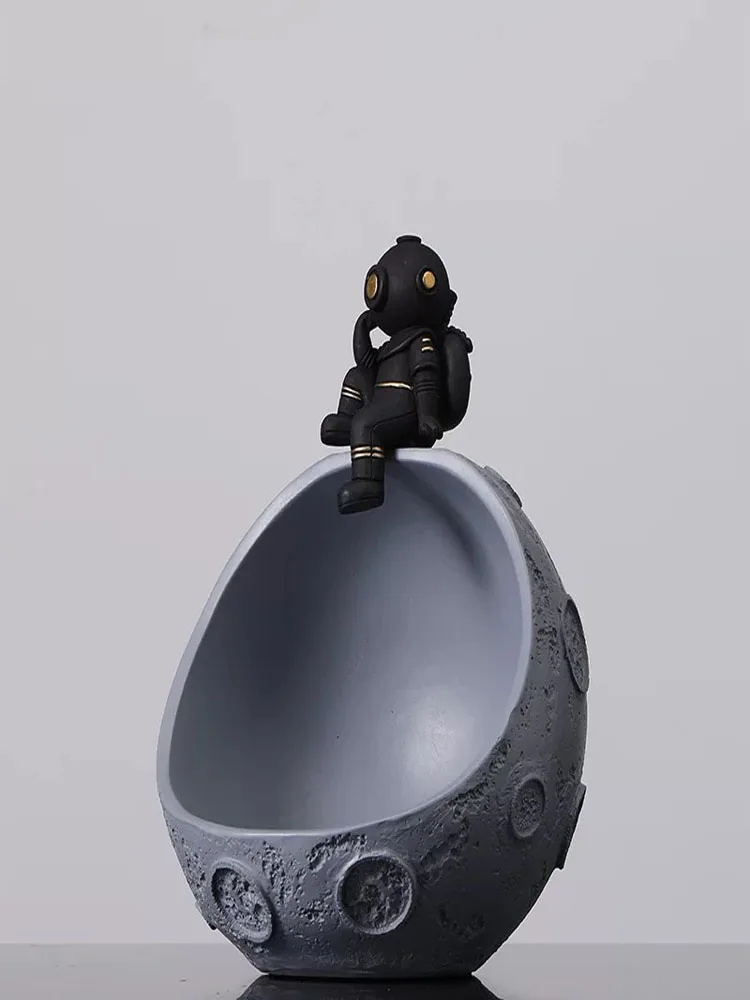 2021 Hot Garage Kits Cute astronauts Figure Decoration Living Room Kitchen Bedroom Cute Toys Children's favorite toys
2021 Hot Garage Kits Cute astronauts Figure Decoration Living Room Kitchen Bedroom Cute Toys Children's favorite toys