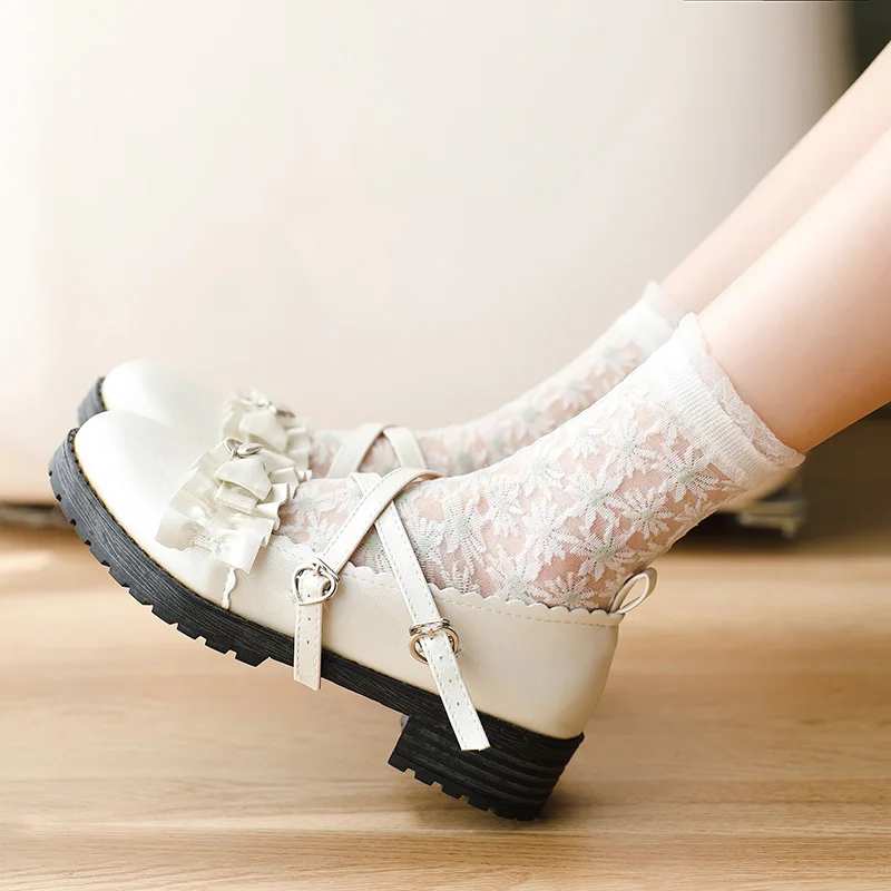 Japanese Style Flower Embroidery Woman Socks Summer Ultra Thin Crystal Silk Socks Korean Fashion Lacework Kawaii Cute Crew Socks
Japanese Style Flower Embroidery Woman Socks Summer Ultra Thin Crystal Silk Socks Korean Fashion Lacework Kawaii Cute Crew Socks