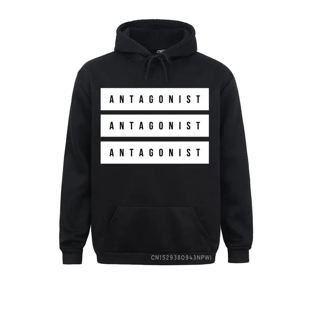 Пуловер с длинным рукавом и капюшоном, 2021
Пуловер с длинным рукавом и капюшоном, 2021