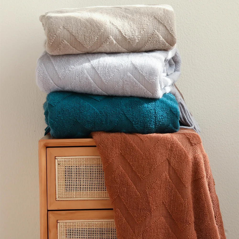 Вязаное одеяло ZENGIA для кровати, геометрическое жаккардовое одеяло для дивана, чехол с кисточками, дорожное одеяло из ниток, накидка, домашни... 
Вязаное одеяло ZENGIA для кровати, геометрическое жаккардовое одеяло для дивана, чехол с кисточками, дорожное одеяло из ниток, накидка, домашни...