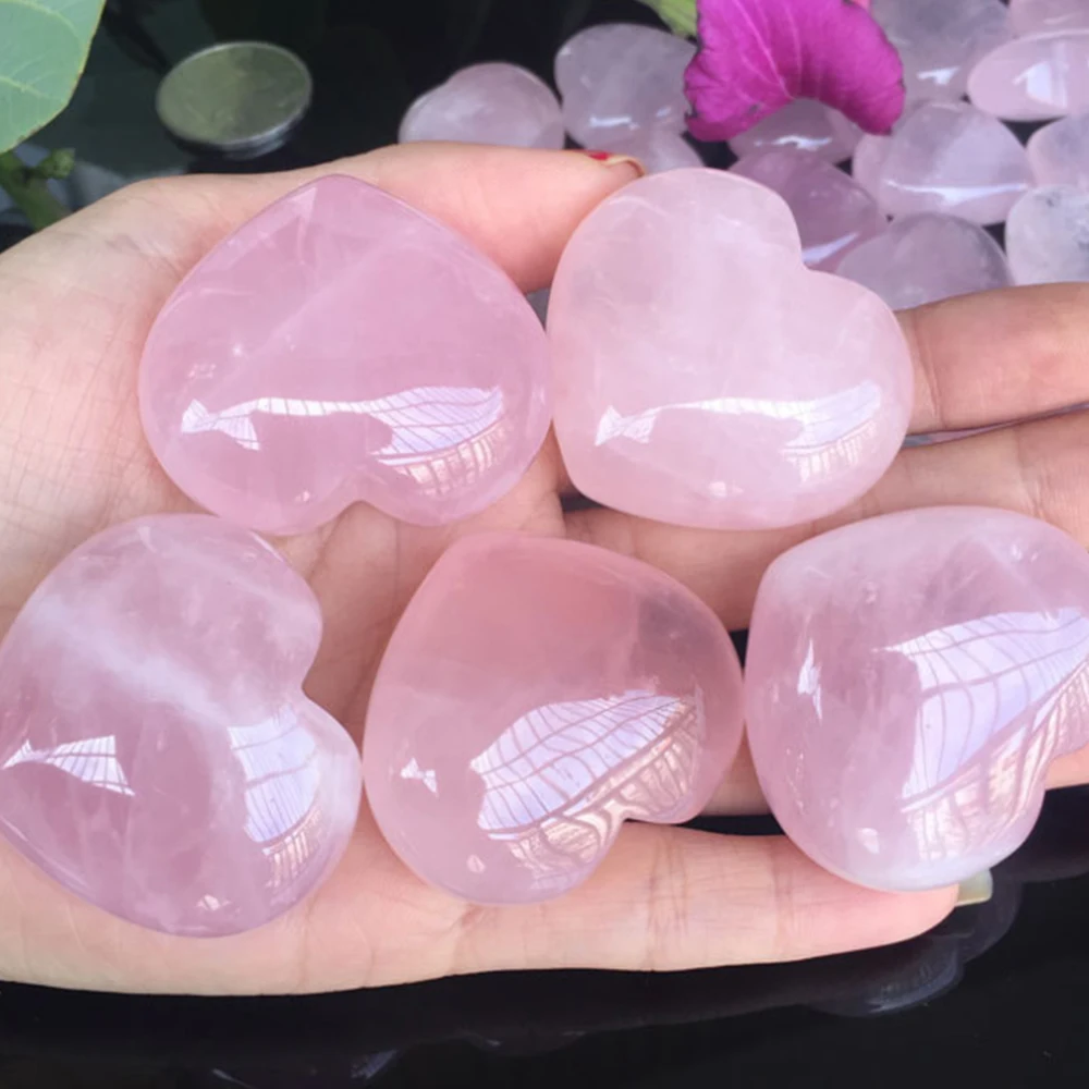Gemstones Natural Rose Quartz Crystals Love Heart Shaped Carved Stone Love Healing Crystal Gemstone Decor Gift Valentine Day
Gemstones Natural Rose Quartz Crystals Love Heart Shaped Carved Stone Love Healing Crystal Gemstone Decor Gift Valentine Day
