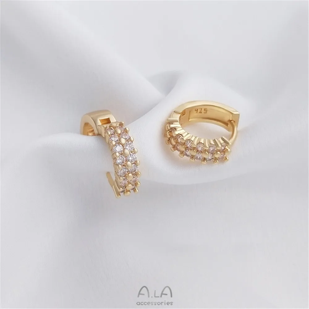 Micro-inlaid zircon earclasp 14K gold color classic fashion earrings simple, elegant and sophisticated earrings
Micro-inlaid zircon earclasp 14K gold color classic fashion earrings simple, elegant and sophisticated earrings