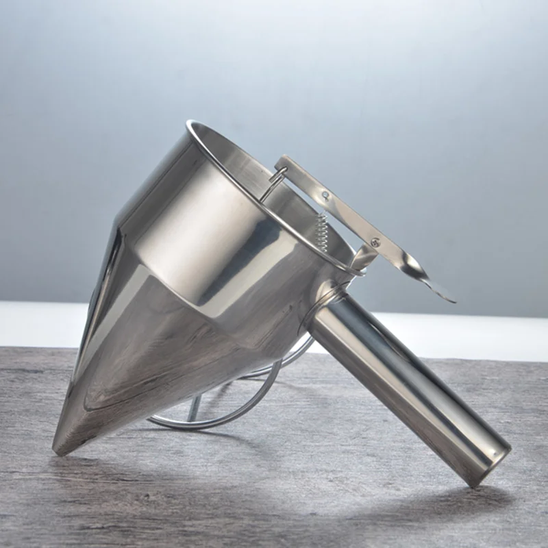 Кондитерские изделия Воронка Нержавеющая сталь Воронка-диспенсер для украшения торта Воронка инструмент с тремя насадками и рыбки высоко...
Кондитерские изделия Воронка Нержавеющая сталь Воронка-диспенсер для украшения торта Воронка инструмент с тремя насадками и рыбки высоко...