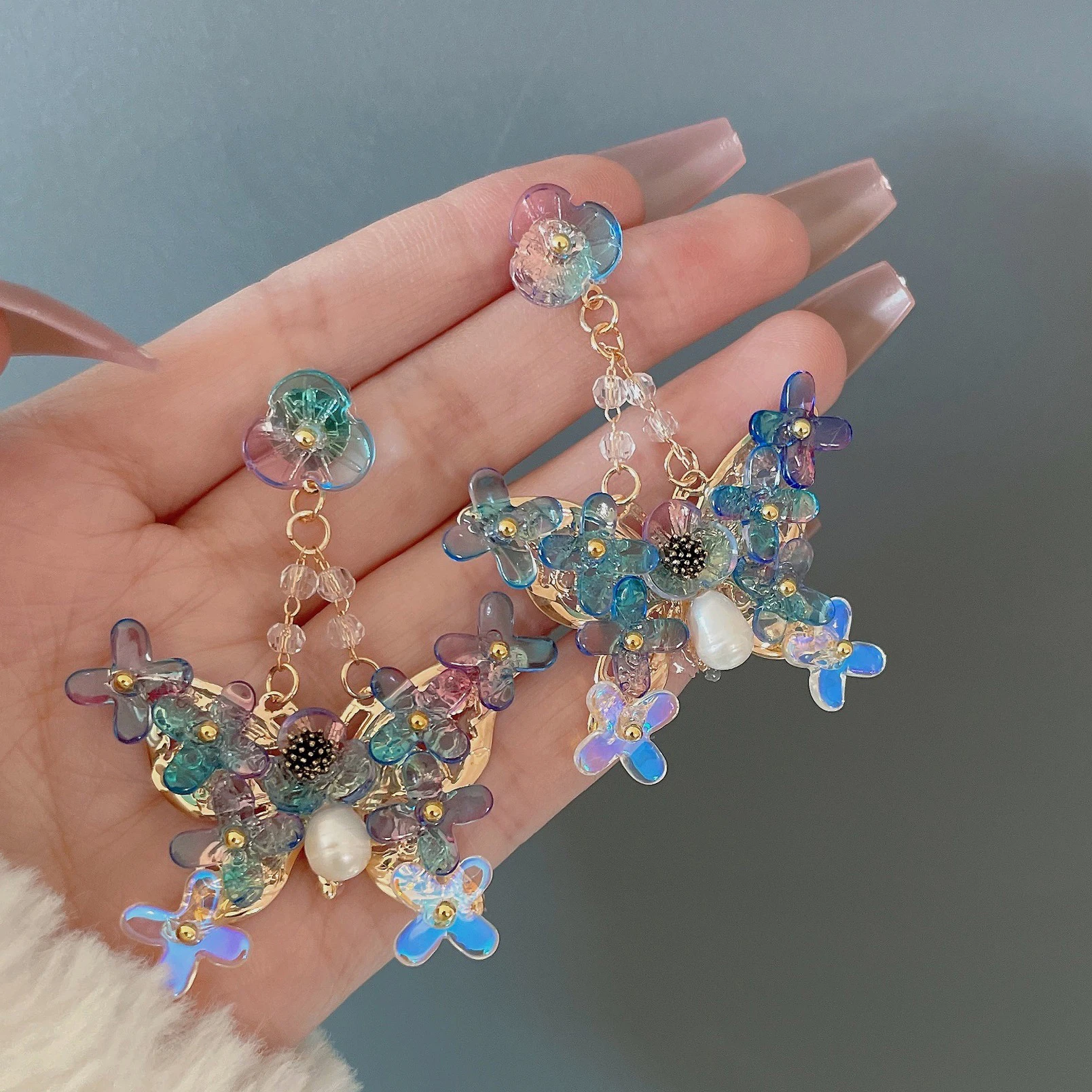 Purple Crystal Butterfly Earrings for Women Garland Long Tassel Pearl Earrings Female Piercing Jewelry Trendy Pendientes Mujer
Purple Crystal Butterfly Earrings for Women Garland Long Tassel Pearl Earrings Female Piercing Jewelry Trendy Pendientes Mujer